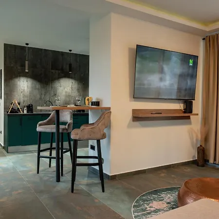 Serenum Erdei Vendeghaz * Паннонхальма