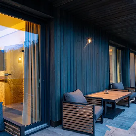 Serenum Erdei Vendeghaz *